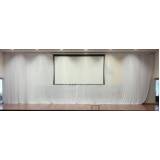 tela de projeção matte white para sala de reunião